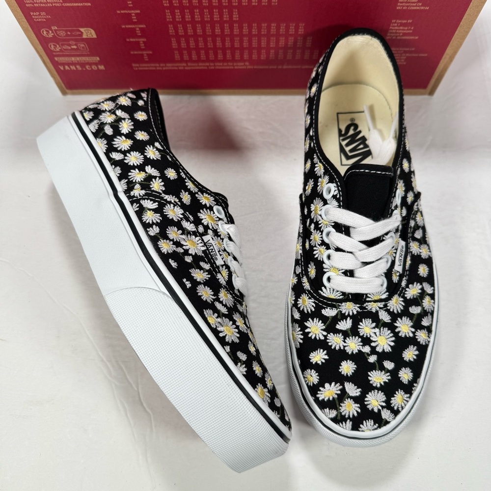 Vans Authentic Platform 2.0 Floral Embroidery Black White Sneakers Women 10